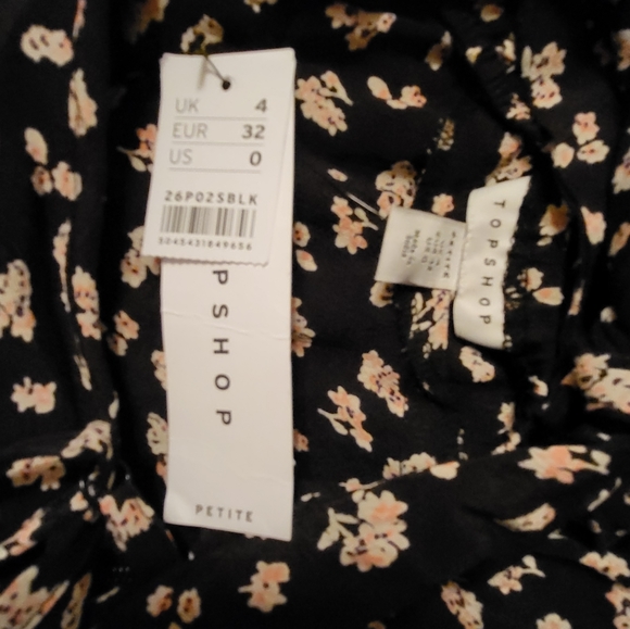 🔥Host Pick 🔥 NWT Topshop Petite Jumpsuit - Picture 8 of 9